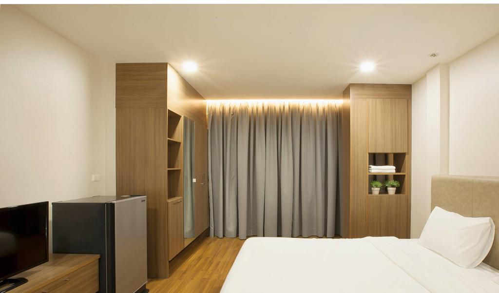 Boone Place Bangkok Bagian luar foto