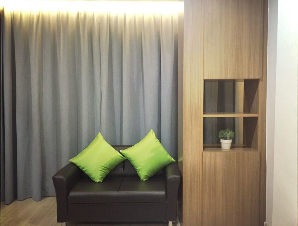 Boone Place Bangkok Bagian luar foto