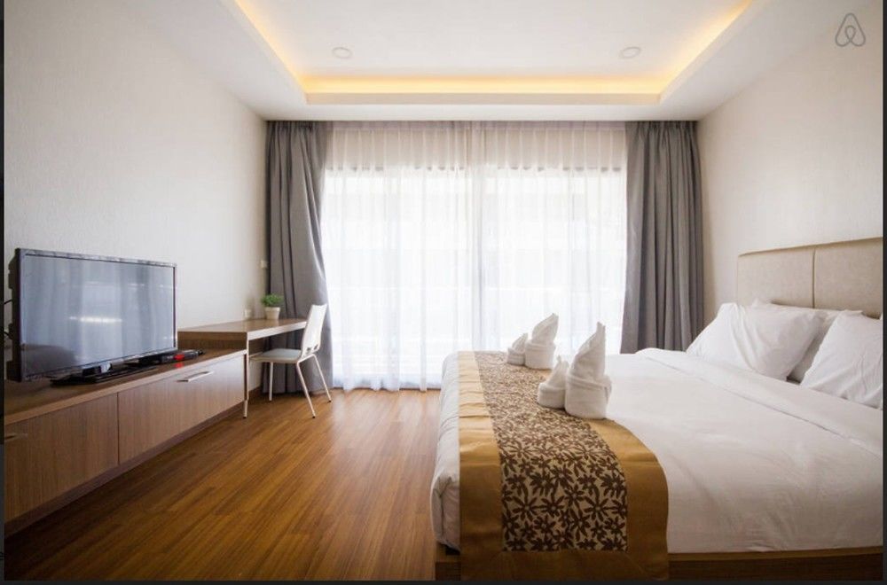 Boone Place Bangkok Bagian luar foto