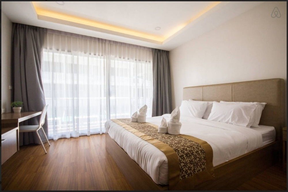 Boone Place Bangkok Bagian luar foto