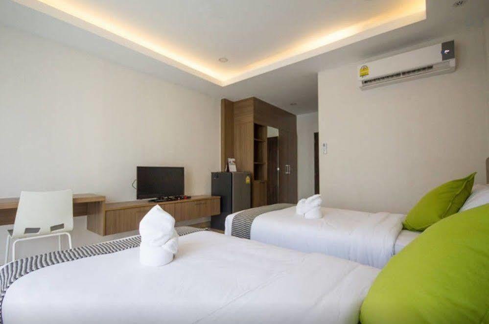 Boone Place Bangkok Bagian luar foto